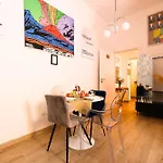 Art Maison Chiaia Appartement Napels